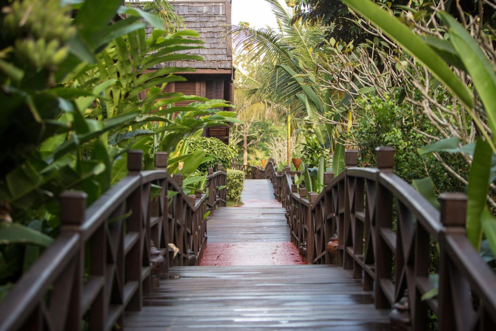 The Luang Say Lodge Muang Pakbèng Екстериор снимка